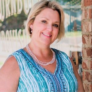 Meet your Posher, Cindy